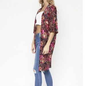 NWOT Floral Velvet Open Front Kimono Cardigan